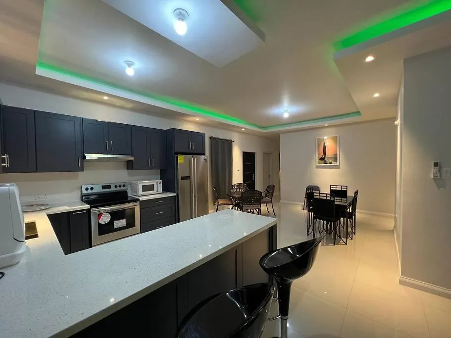 Bright Cove Luxury Villa 1 أوشو ريوس