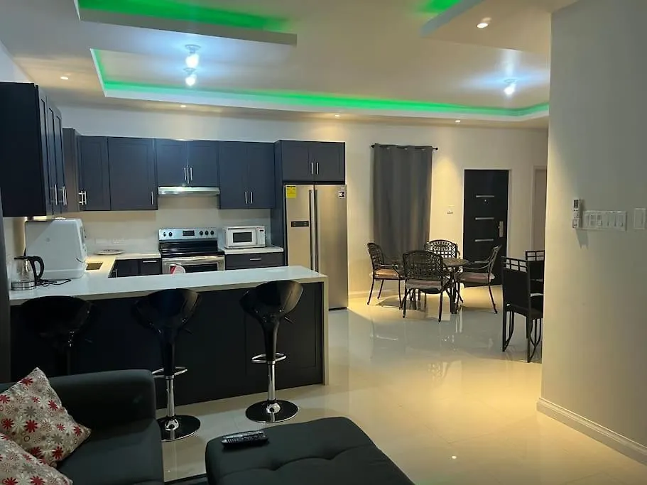 Bright Cove Luxury Villa 1 أوشو ريوس بيت للعطل
