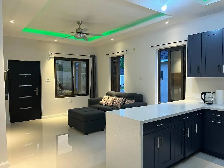 بيت للعطل Bright Cove Luxury Villa 1 أوشو ريوس