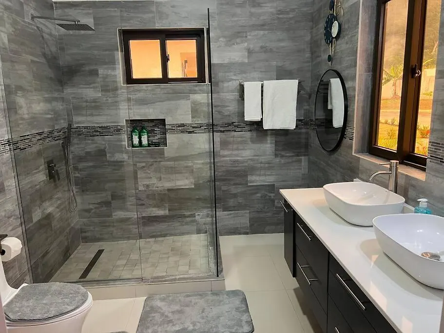 Bright Cove Luxury Villa 1 أوشو ريوس 0*,  جامايكا
